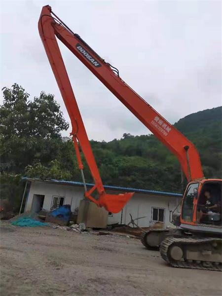 挖掘机加长臂厂家直销